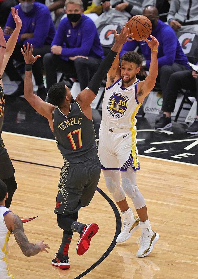 风云突变拜仁慕尼黑国际比赛日状态回暖，德甲版图或变，引发热议，团队化学反应显著的简单介绍-爱游戏中国