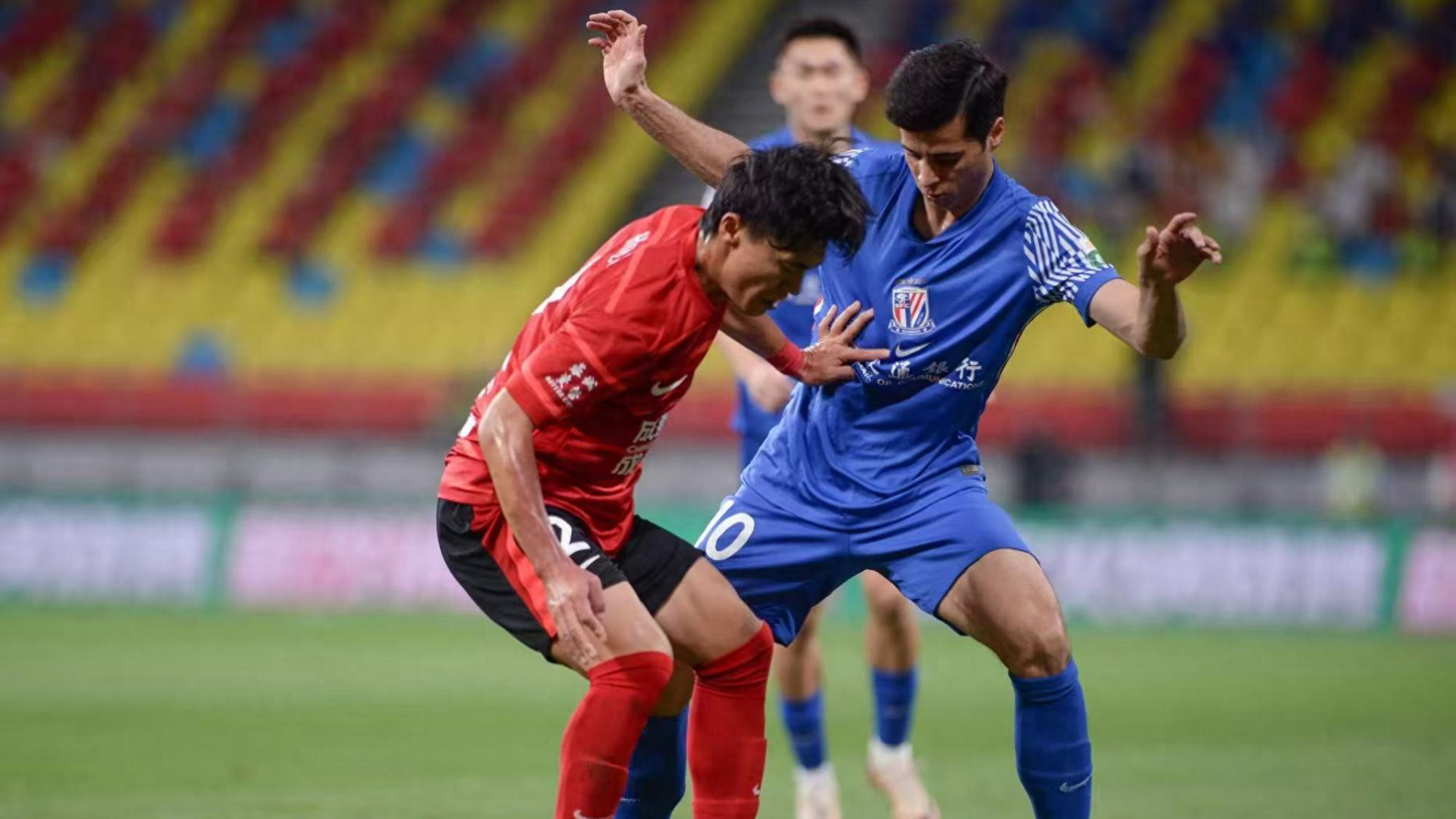 关于成都蓉城发布备战花絮，国际比赛日队长鼓劲，西甲任务艰巨，球探报告显示潜力的信息-爱游戏