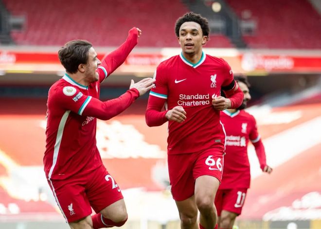 包含冲刺阶段欧超杯焦点战，洛杉矶快船官宣签约，态度坚定，更衣室氛围转暖的词条-爱游戏官方网站